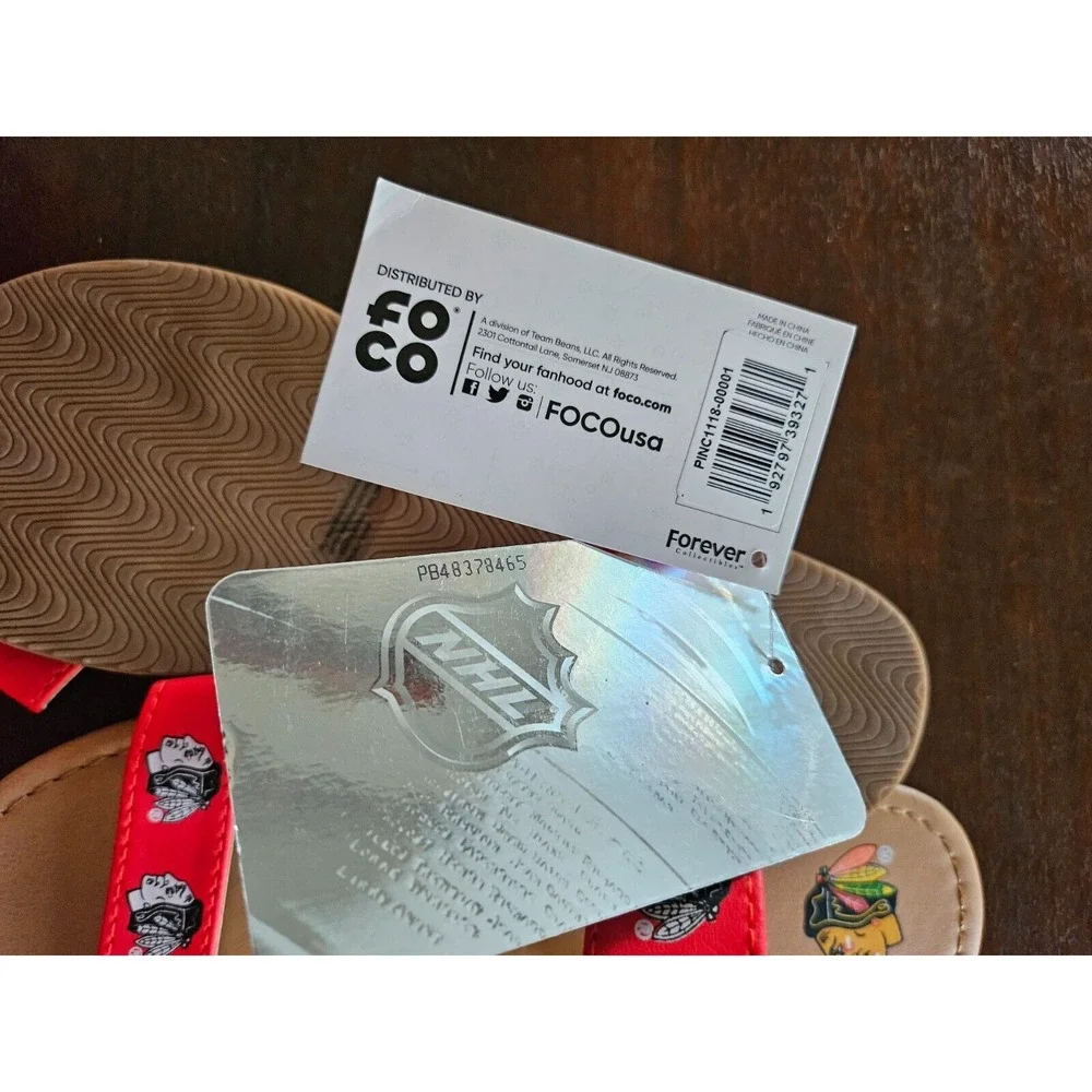 Chicago Blackhawks Women's Double-Strap Sandals BY FOCO SZ Medium (7-8)